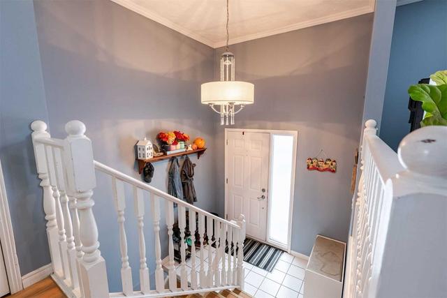 13 Chetwood St, House detached with 3 bedrooms, 2 bathrooms and 4 parking in St. Catharines ON | Image 11