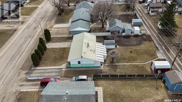307 6th Avenue E, House detached with 2 bedrooms, 1 bathrooms and null parking in Watrous SK | Image 7
