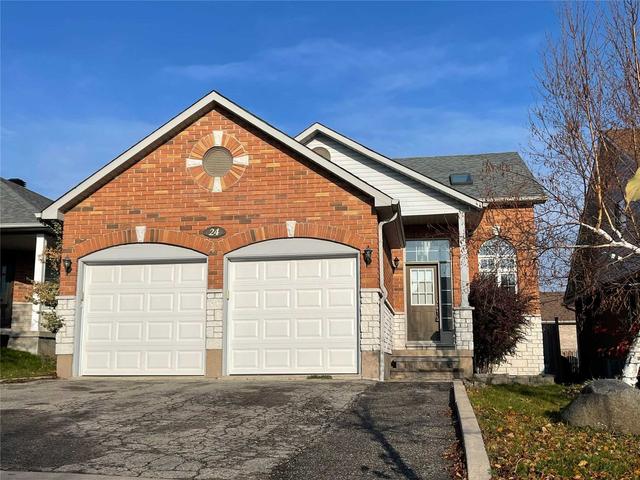 upper - 24 Edwards Dr, House detached with 4 bedrooms, 3 bathrooms and 4 parking in Barrie ON | Image 1