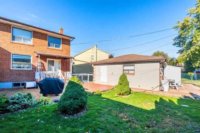 79 Talent Cres, House semidetached with 3 bedrooms, 2 bathrooms and 5 parking in Toronto ON | Image 20