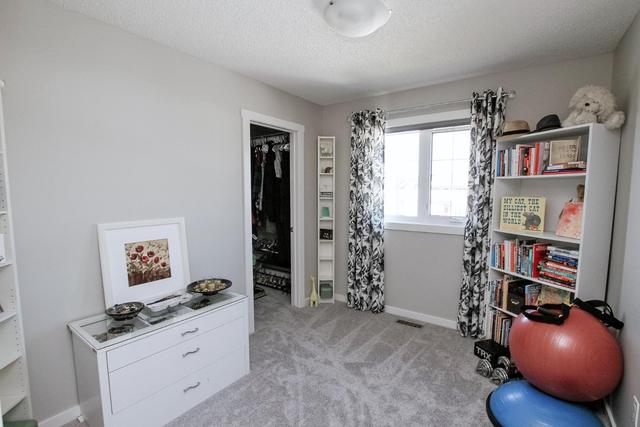 76 Latoria Court, Home with 3 bedrooms, 2 bathrooms and 3 parking in Red Deer County AB | Image 30