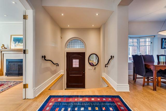 88 Wells Hill Ave, House detached with 4 bedrooms, 5 bathrooms and 9 parking in Toronto ON | Image 23