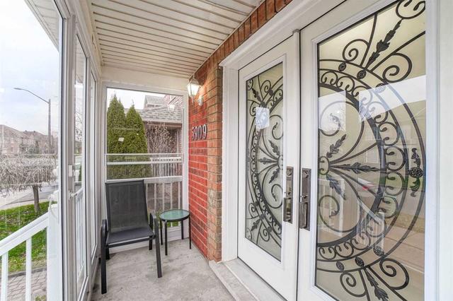 5909 Tampico Way, House semidetached with 4 bedrooms, 4 bathrooms and 3 parking in Mississauga ON | Image 34