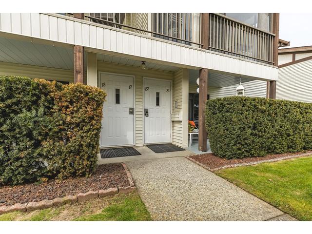 22 - 32718 Garibaldi Drive, House attached with 2 bedrooms, 1 bathrooms and 1 parking in Abbotsford BC | Image 4