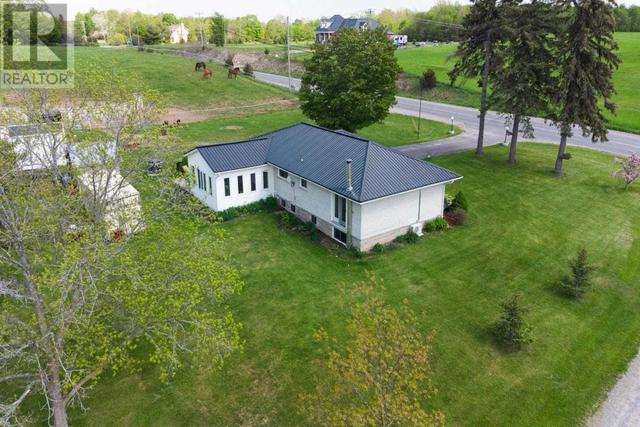 3510 Moreland Dixon Rd, House detached with 2 bedrooms, 2 bathrooms and 7 parking in South Frontenac ON | Image 29