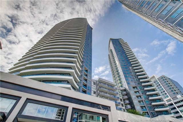 Lph 210 - 7161 Yonge St, Condo with 2 bedrooms, 2 bathrooms and 1 parking in Markham ON | Image 1