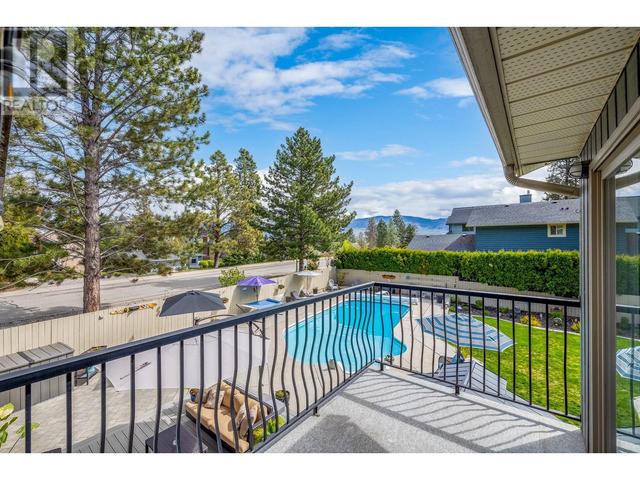 1047 Cascade Place, House detached with 4 bedrooms, 2 bathrooms and 6 parking in Kelowna BC | Image 38