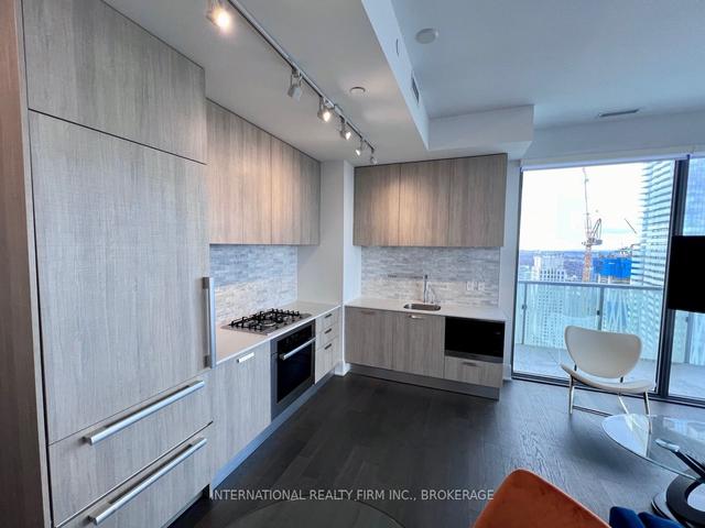 5406 - 50 Charles St E, Condo with 2 bedrooms, 2 bathrooms and 1 parking in Toronto ON | Image 28