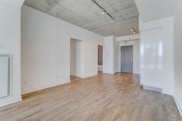 512 - 20 Gladstone Ave, Condo with 1 bedrooms, 1 bathrooms and 1 parking in Toronto ON | Image 13