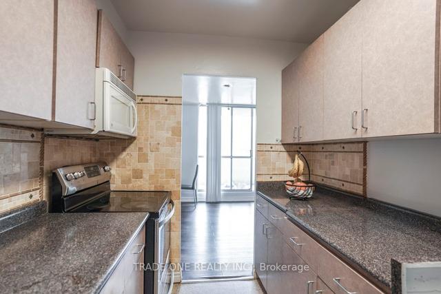 106 - 5 Massey Sq, Condo with 1 bedrooms, 1 bathrooms and 2 parking in Toronto ON | Image 9