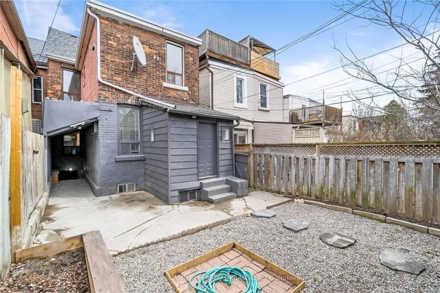 72 Montrose Ave, House detached with 3 bedrooms, 3 bathrooms and 2 parking in Toronto ON | Image 30