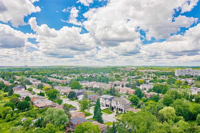 lph7 - 9618 Yonge St, Condo with 2 bedrooms, 2 bathrooms and 2 parking in Richmond Hill ON | Image 10