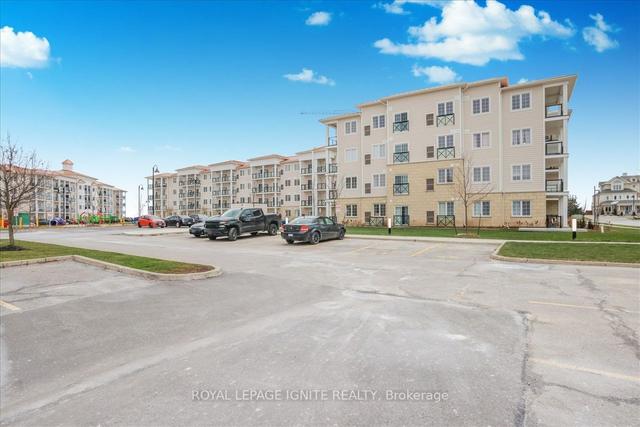 418 - 50 Lakebreeze Dr, Condo with 2 bedrooms, 2 bathrooms and 1 parking in Clarington ON | Image 17