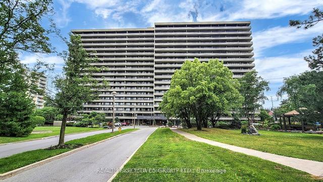 901 - 8111 Yonge St, Condo with 2 bedrooms, 2 bathrooms and 1 parking in Markham ON | Image 23