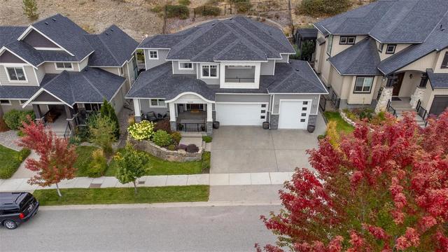 5499 Mountainside Drive, House detached with 5 bedrooms, 3 bathrooms and 6 parking in Kelowna BC | Card Image