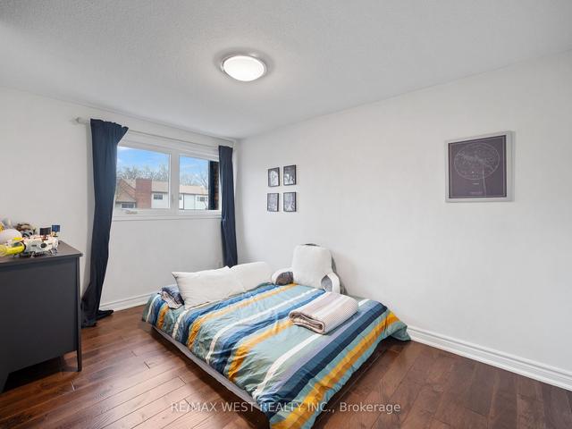 8 - 1564 Kerns Rd, Townhouse with 3 bedrooms, 2 bathrooms and 4 parking in Burlington ON | Image 22