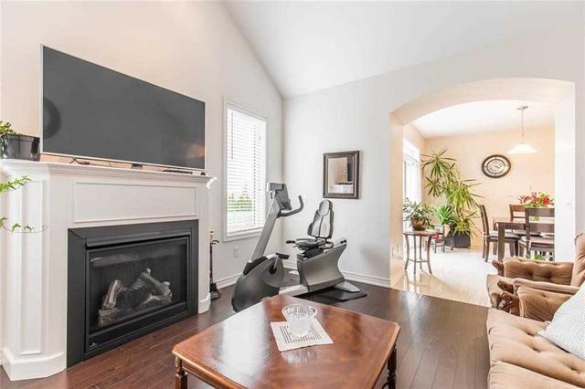 125 Chaumont Dr, House detached with 4 bedrooms, 4 bathrooms and 4 parking in Hamilton ON | Image 6