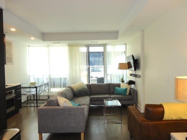 201 - 508 Wellington St W, Condo with 1 bedrooms, 1 bathrooms and 1 parking in Toronto ON | Image 5