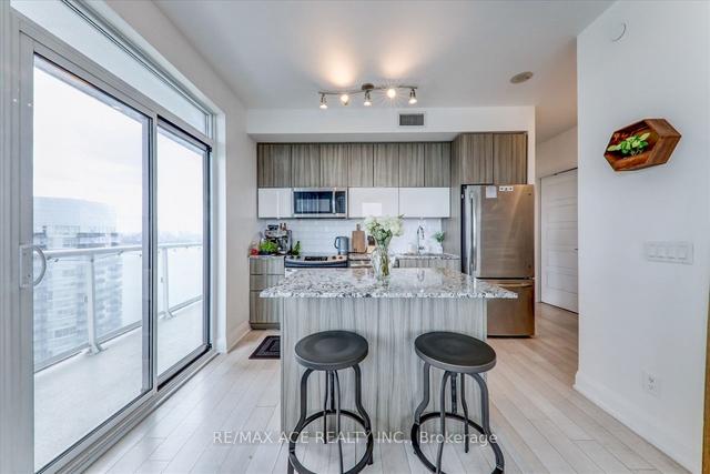 3108 - 56 Annie Craig Dr, Condo with 2 bedrooms, 2 bathrooms and 1 parking in Toronto ON | Image 6