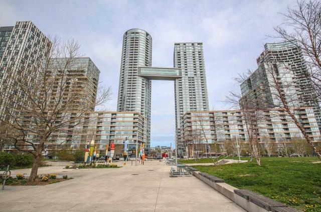 ph6 - 15 Iceboat Terr, Condo with 3 bedrooms, 4 bathrooms and 3 parking in Toronto ON | Image 1