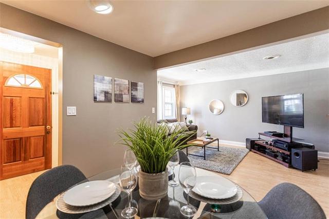 35 East 22nd Street, House detached with 2 bedrooms, 1 bathrooms and 1 parking in Hamilton ON | Image 8