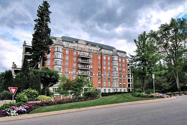 ph 9a - 1 Chedington Pl, Condo with 2 bedrooms, 4 bathrooms and 2 parking in Toronto ON | Image 1