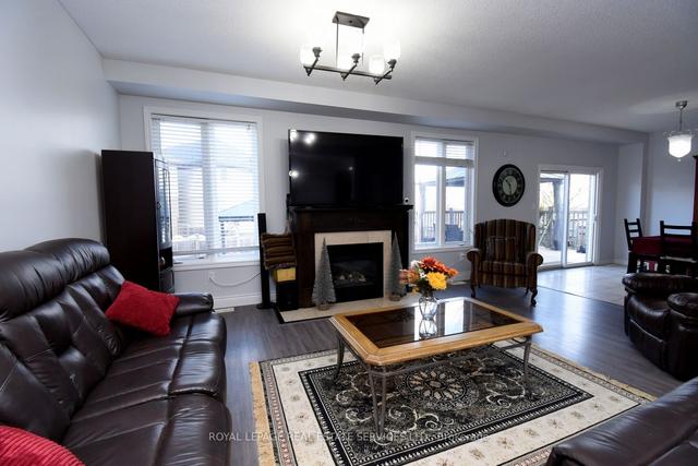 205 Lorenzo Dr, House detached with 4 bedrooms, 4 bathrooms and 5 parking in Hamilton ON | Image 36