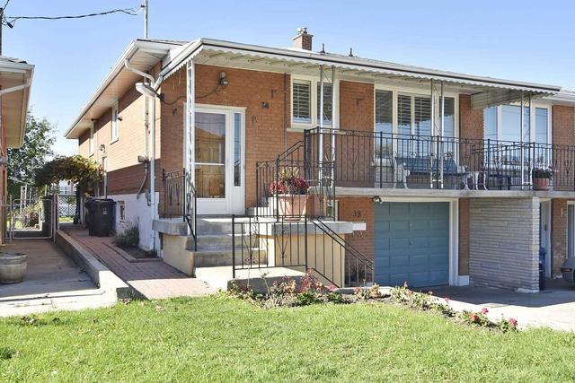 38 Buckland Rd, House semidetached with 3 bedrooms, 2 bathrooms and 3 parking in Toronto ON | Image 20