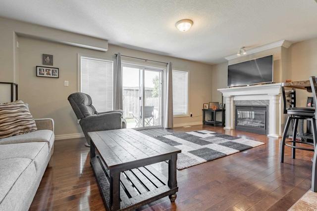 67 Sumner Cres, House attached with 3 bedrooms, 3 bathrooms and 5 parking in Grimsby ON | Image 7