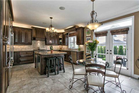 3198 Liptay Ave, House detached with 4 bedrooms, 4 bathrooms and 3 parking in Oakville ON | Image 6