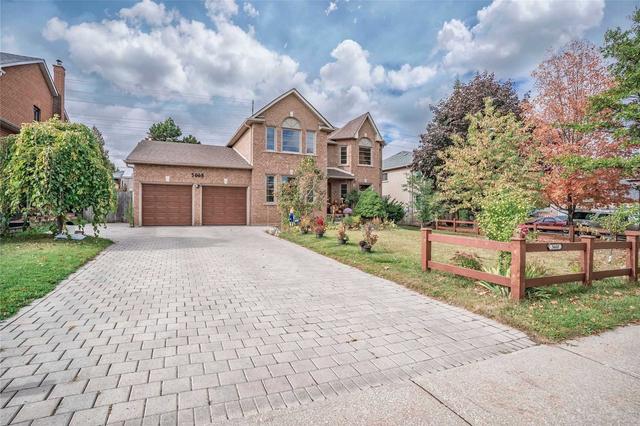 5668 Turney Dr, House detached with 4 bedrooms, 3 bathrooms and 4 parking in Mississauga ON | Image 1