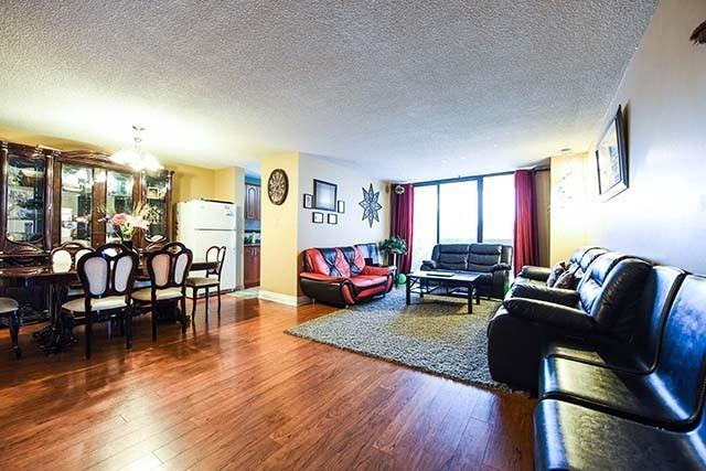 201 - 17 Knightsbridge Rd, Condo with 3 bedrooms, 2 bathrooms and 1 parking in Brampton ON | Image 7