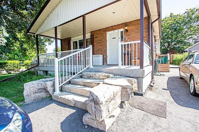 413 Farewell St, House detached with 3 bedrooms, 2 bathrooms and 5 parking in Oshawa ON | Image 1
