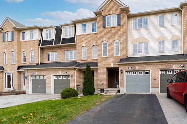 87 Decker Hollow Circ, House attached with 3 bedrooms, 3 bathrooms and 3 parking in Brampton ON | Image 12