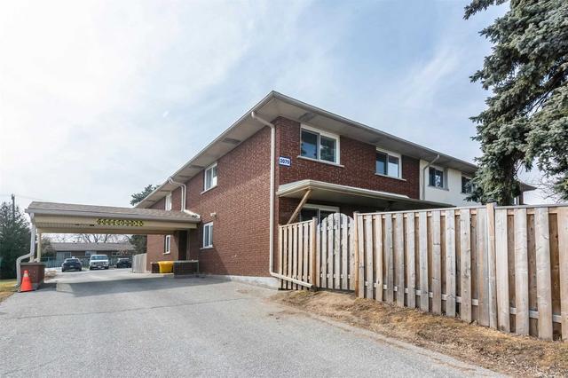 1 - 2079 Meadowbrook Rd, Townhouse with 3 bedrooms, 1 bathrooms and 1 parking in Burlington ON | Image 12