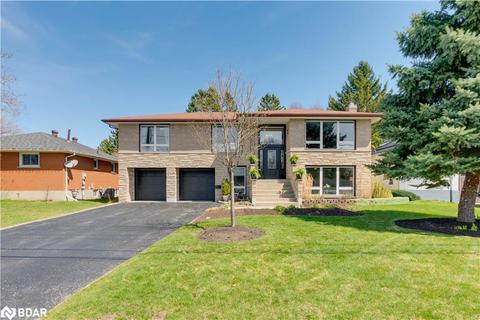 129 Bayview Drive, Barrie, ON, L4N3P3 | Card Image