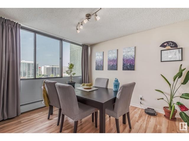 902 - 9921 104 St Nw, Condo with 2 bedrooms, 1 bathrooms and 1 parking in Edmonton AB | Image 14