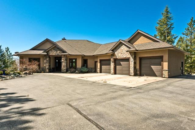 1350 Bullmoose Way, House detached with 4 bedrooms, 3 bathrooms and 5 parking in Okanagan Similkameen A BC | Card Image