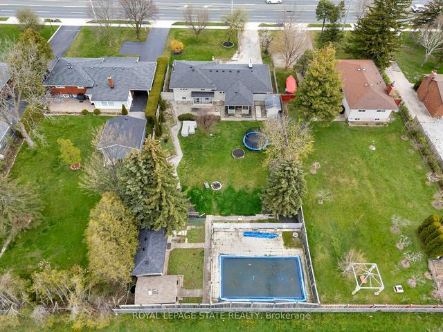 477 Rymal Rd W, House detached with 3 bedrooms, 1 bathrooms and 6 parking in Hamilton ON | Image 12