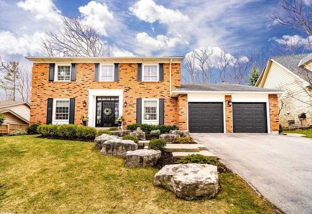 1970 Four Seasons Dr, House detached with 3 bedrooms, 4 bathrooms and 2 parking in Burlington ON | Image 1