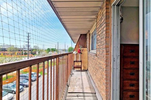 34 - 40 Rexdale Blvd, Townhouse with 3 bedrooms, 2 bathrooms and 1 parking in Toronto ON | Image 29