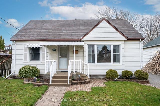 374 Elgin St E, House detached with 2 bedrooms, 2 bathrooms and 6 parking in Oshawa ON | Image 12