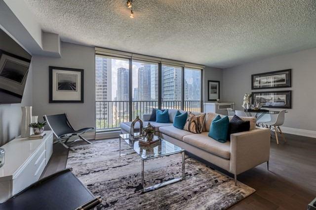 1430 - 33 Harbour Sq, Condo with 1 bedrooms, 1 bathrooms and 1 parking in Toronto ON | Image 25