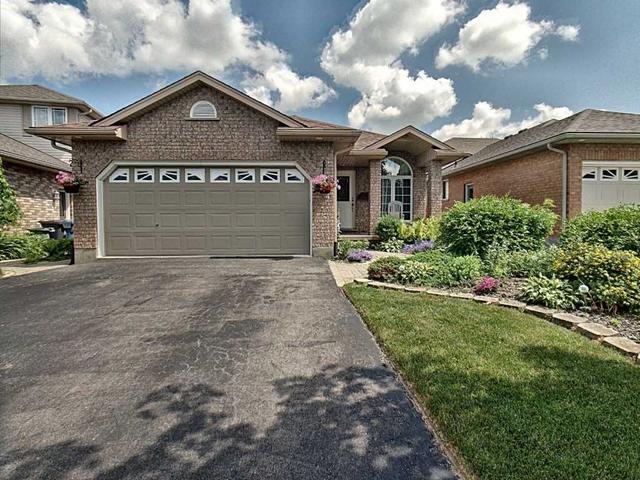 38 Carroll Cres, House detached with 3 bedrooms, 3 bathrooms and 6 parking in Guelph ON | Image 1