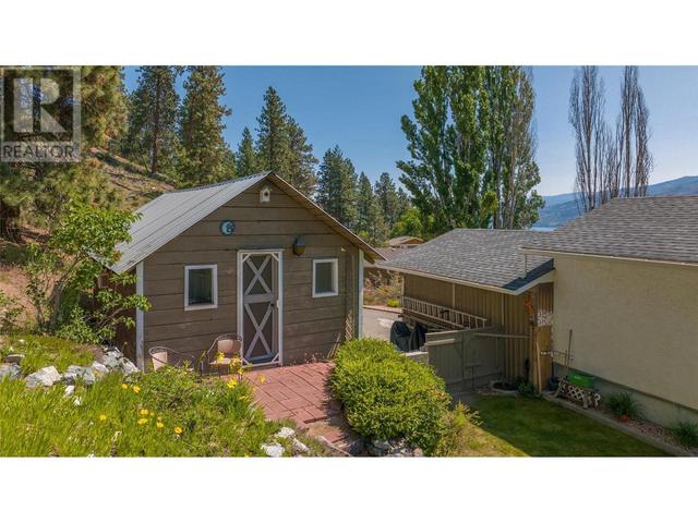 5868 Macgregor Road, House detached with 4 bedrooms, 2 bathrooms and 6 parking in Peachland BC | Image 32