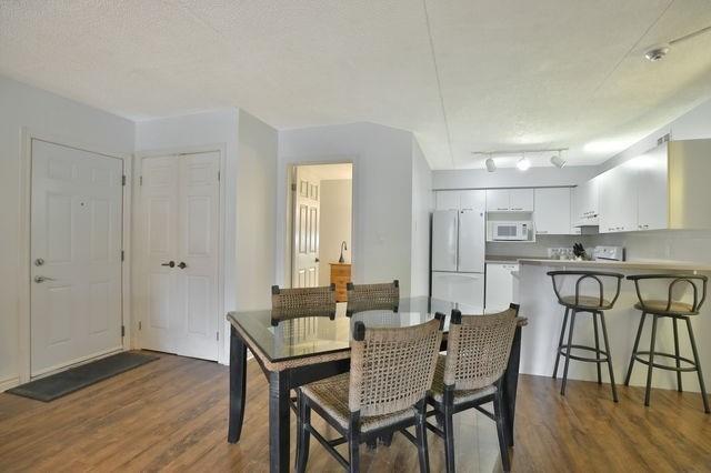108 - 2030 Cleaver Ave, Condo with 2 bedrooms, 1 bathrooms and 1 parking in Burlington ON | Image 7
