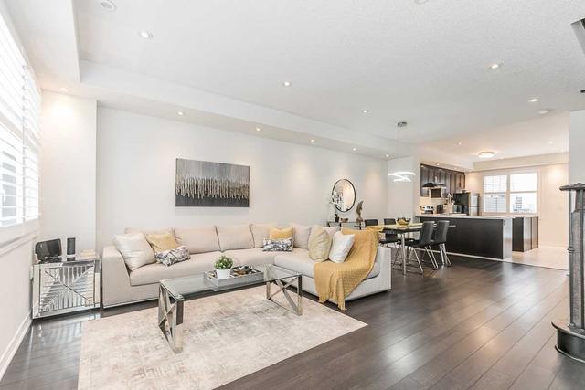 150 Baker Hill Blvd, House attached with 4 bedrooms, 4 bathrooms and 4 parking in Whitchurch Stouffville ON | Image 13