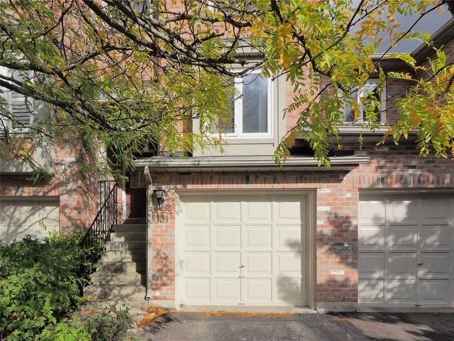 131 Rougehaven Way, Townhouse with 3 bedrooms, 2 bathrooms and 2 parking in Markham ON | Image 1