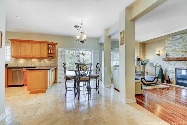 1247 Waubanoka Way, House detached with 4 bedrooms, 5 bathrooms and 2 parking in Oakville ON | Image 6