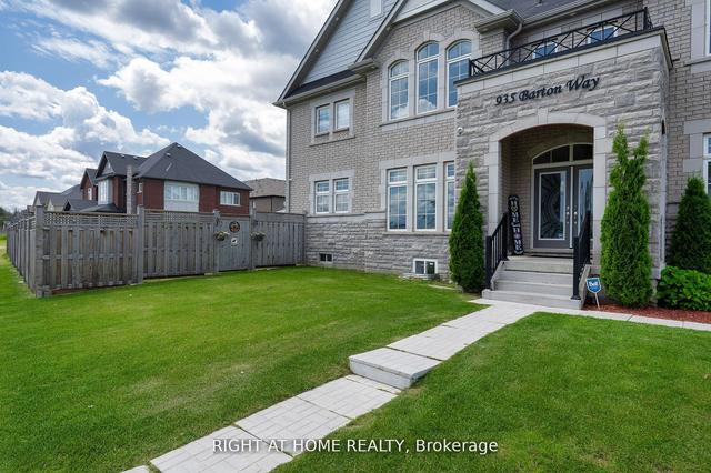 935 Barton Way, House detached with 4 bedrooms, 5 bathrooms and 6 parking in Innisfil ON | Image 23